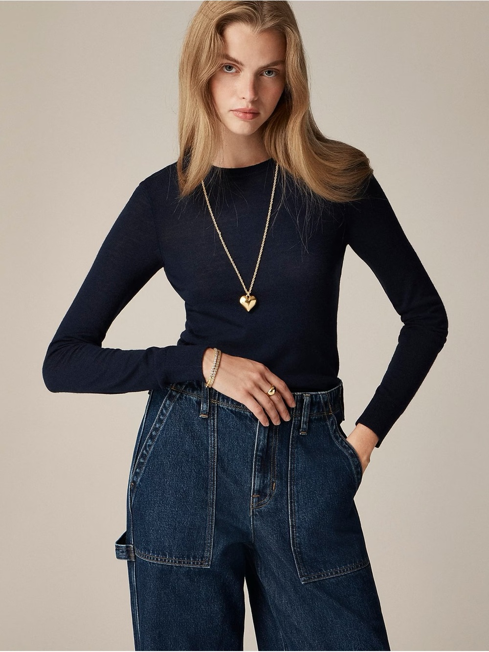 J. Crew Carolyn navy fitted crewneck sweater in merino wool Size S